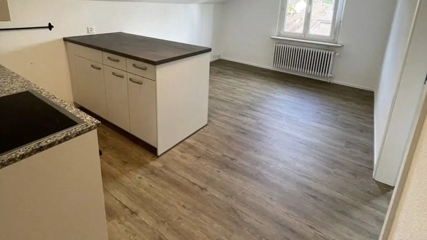Wohnung mieten - Hanflandstrasse 13, 8617 Mönchaltorf