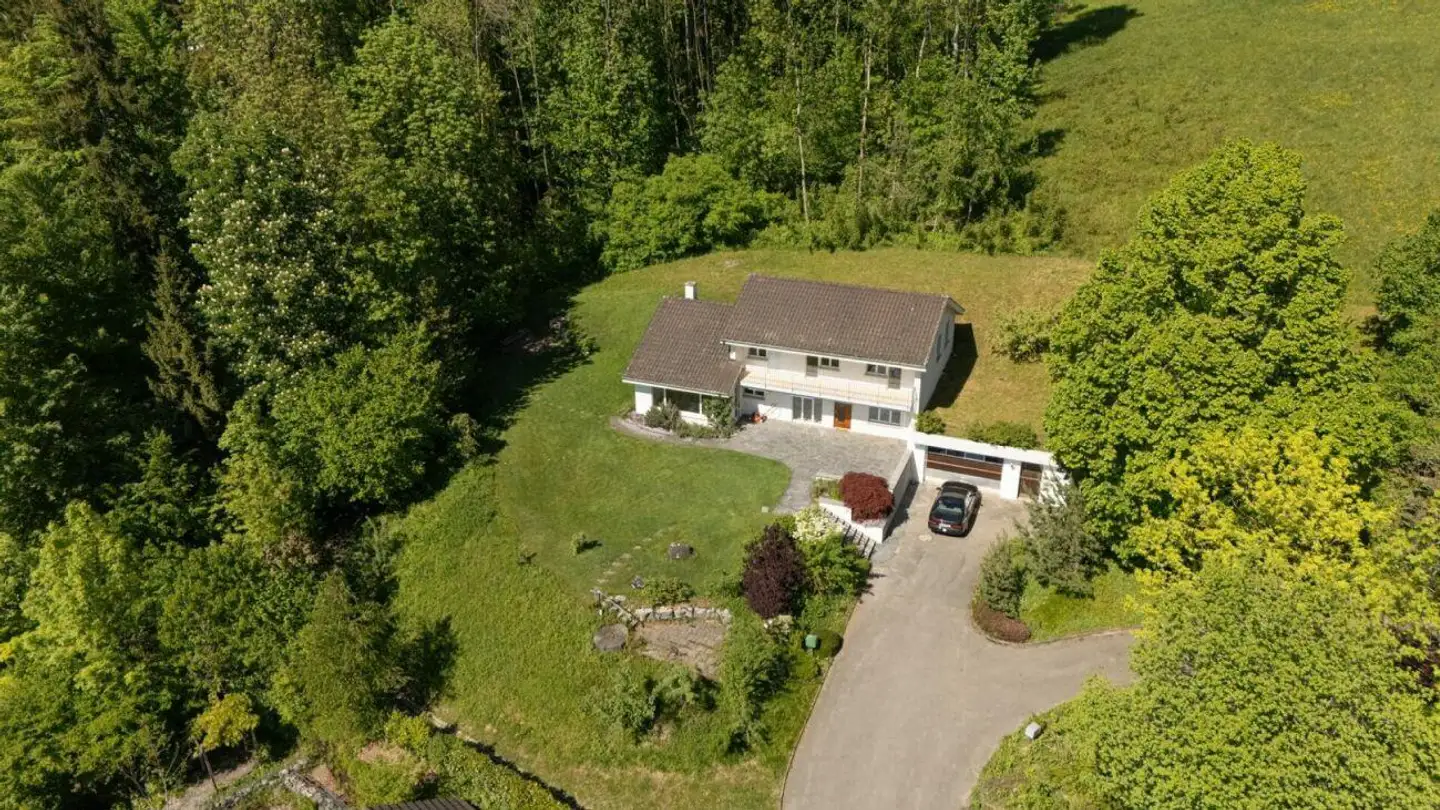 Villa in affitto - Kirchbergstrasse 14, 8635 Dürnten