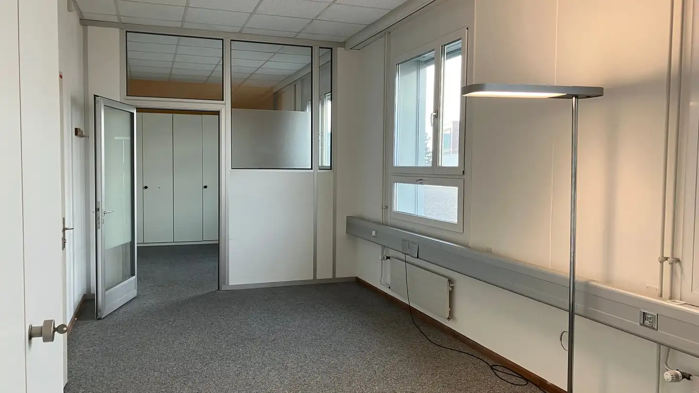 Bürofläche mieten - Limmatstrasse 2, 8957 Spreitenbach - Foto 2