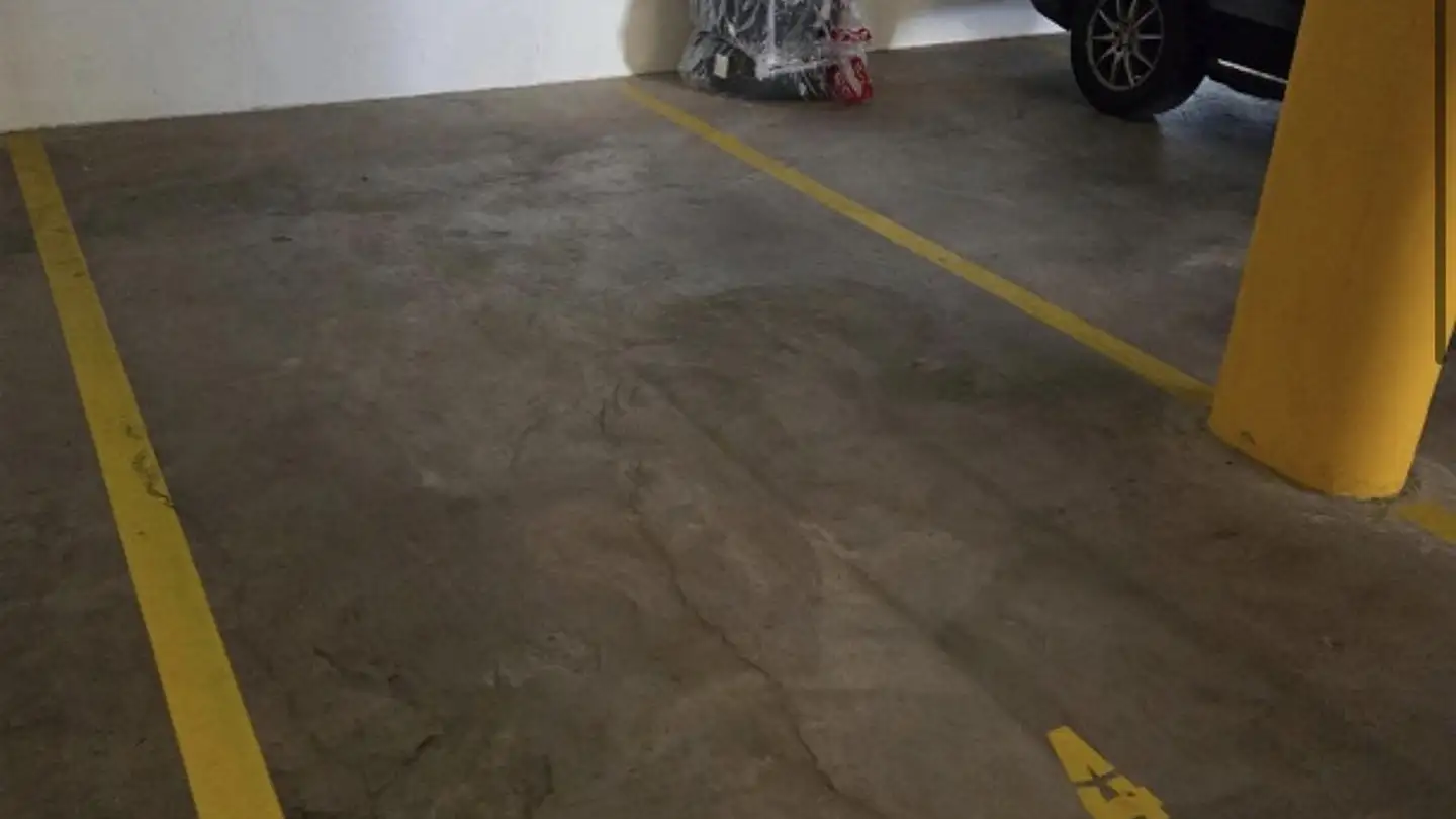 Single garage for rent - Bahnhofstrasse 34, 5605 Dottikon