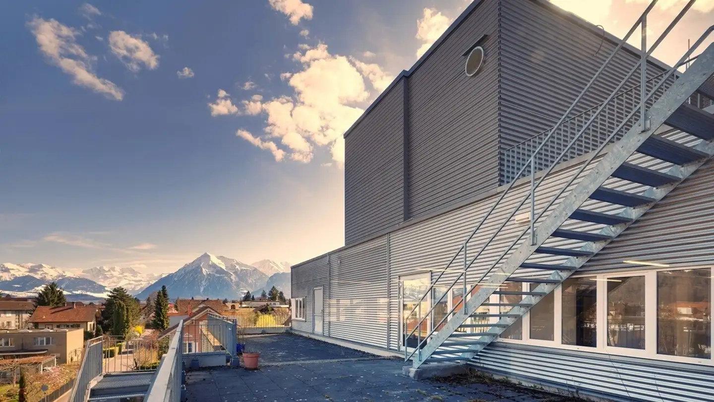 Commercial à louer - Mittlere Strasse 52, 3600 Thun - Photo 2