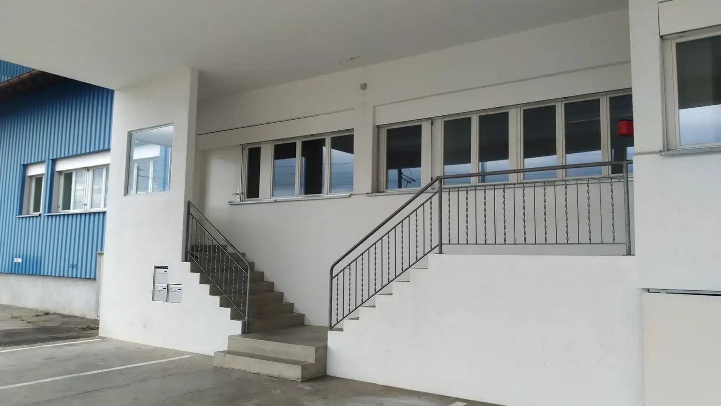 Office space for rent - Bahnhofstrasse 54, 6312 Steinhausen - Photo 4