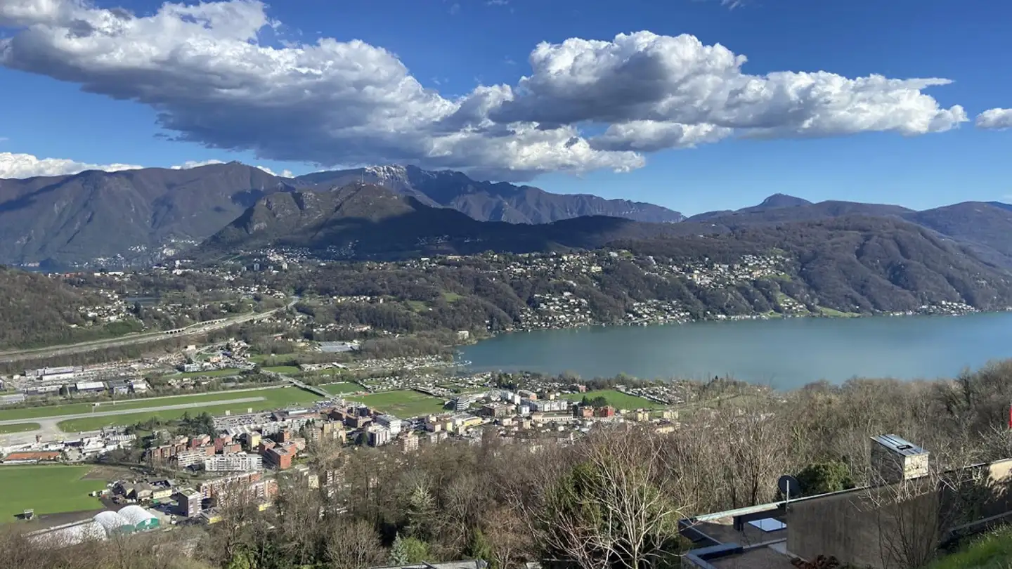 Constructible plot for sale - 6900 Lugano