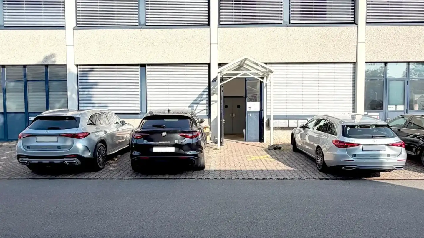 Gewerbe mieten - Lettenstrasse 11, 6343 Rotkreuz