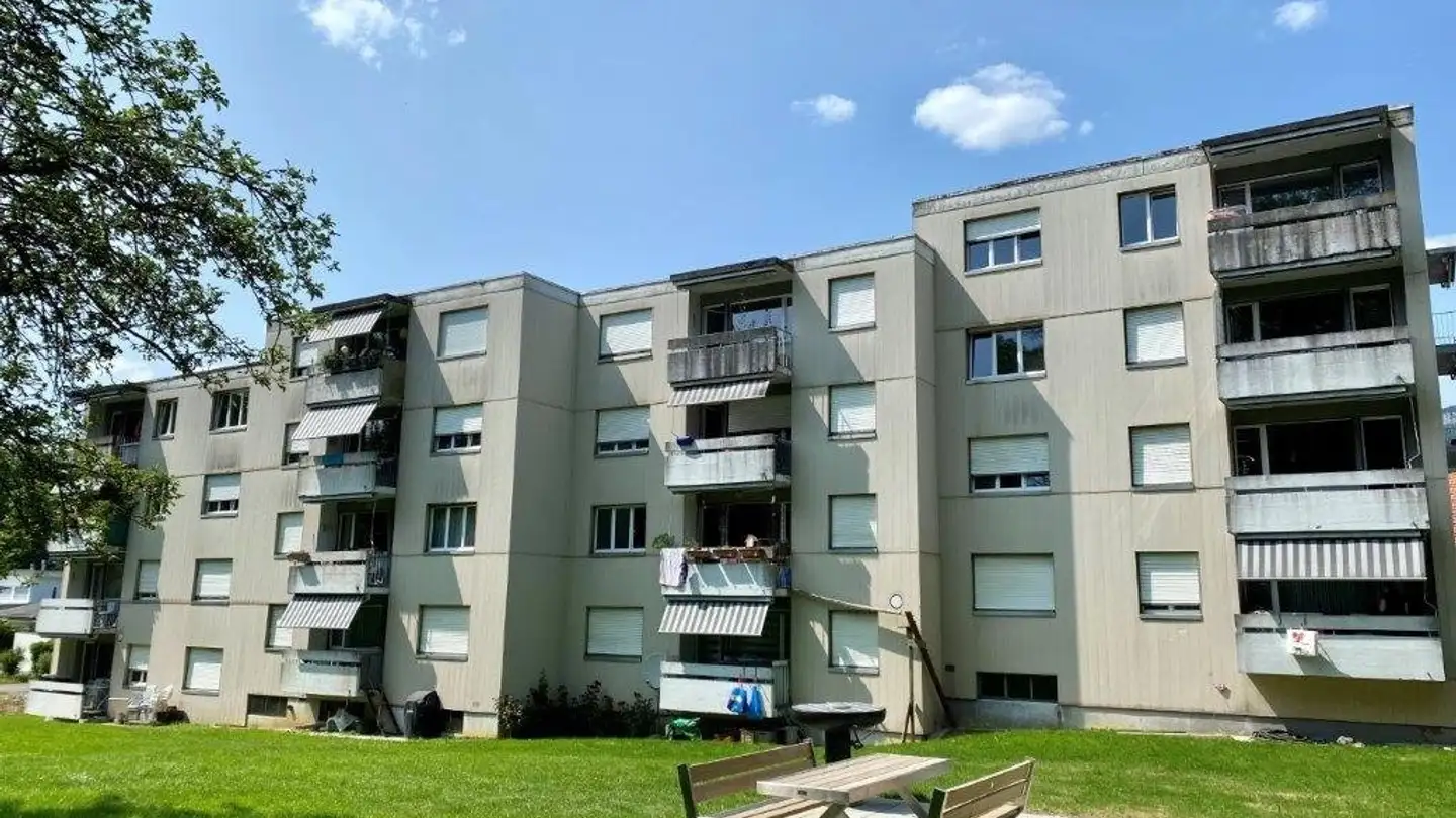 Place de parking extérieure à louer - Weihernstrasse 5, 4533 Riedholz