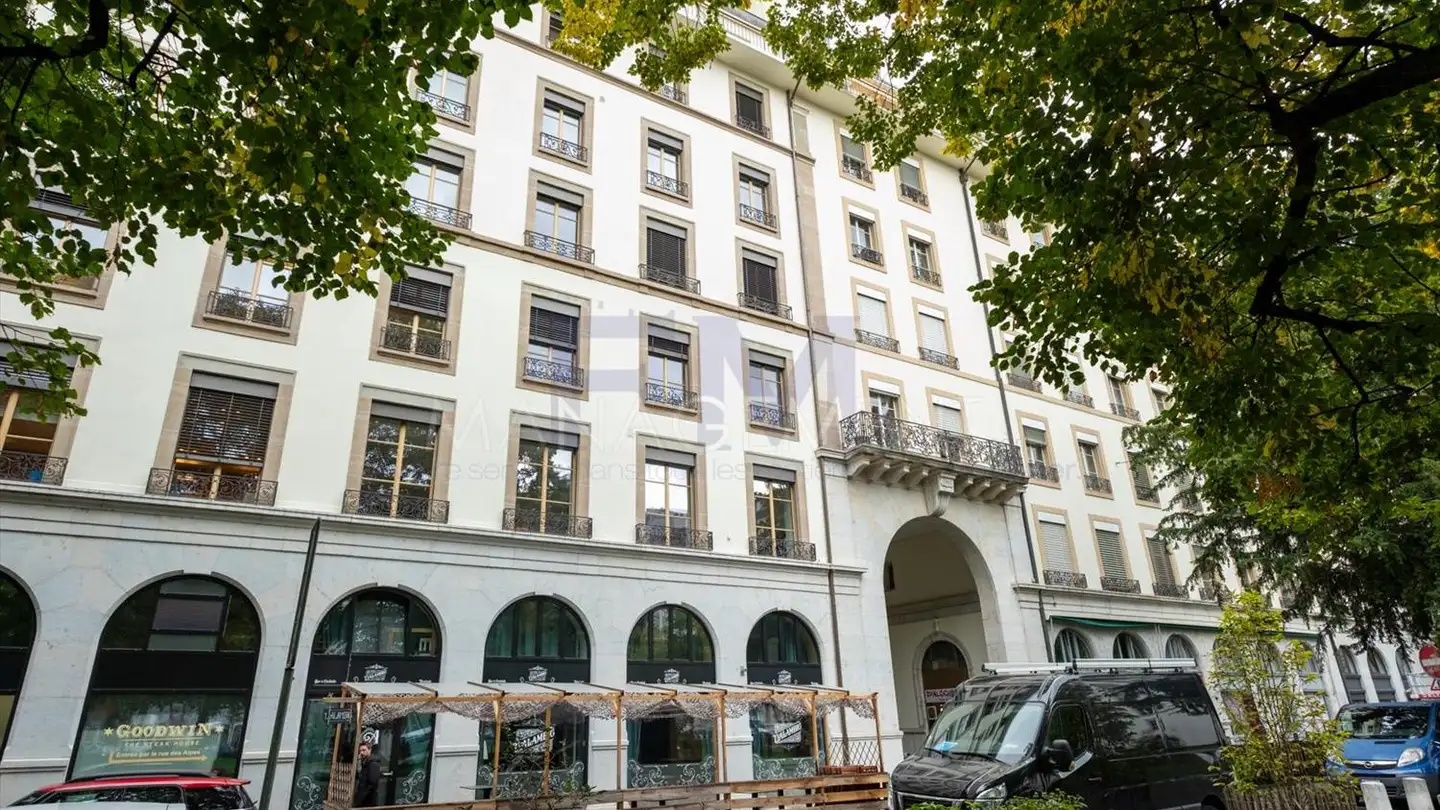 Portico in affitto - Rue Des Alpes, 1201 Genève