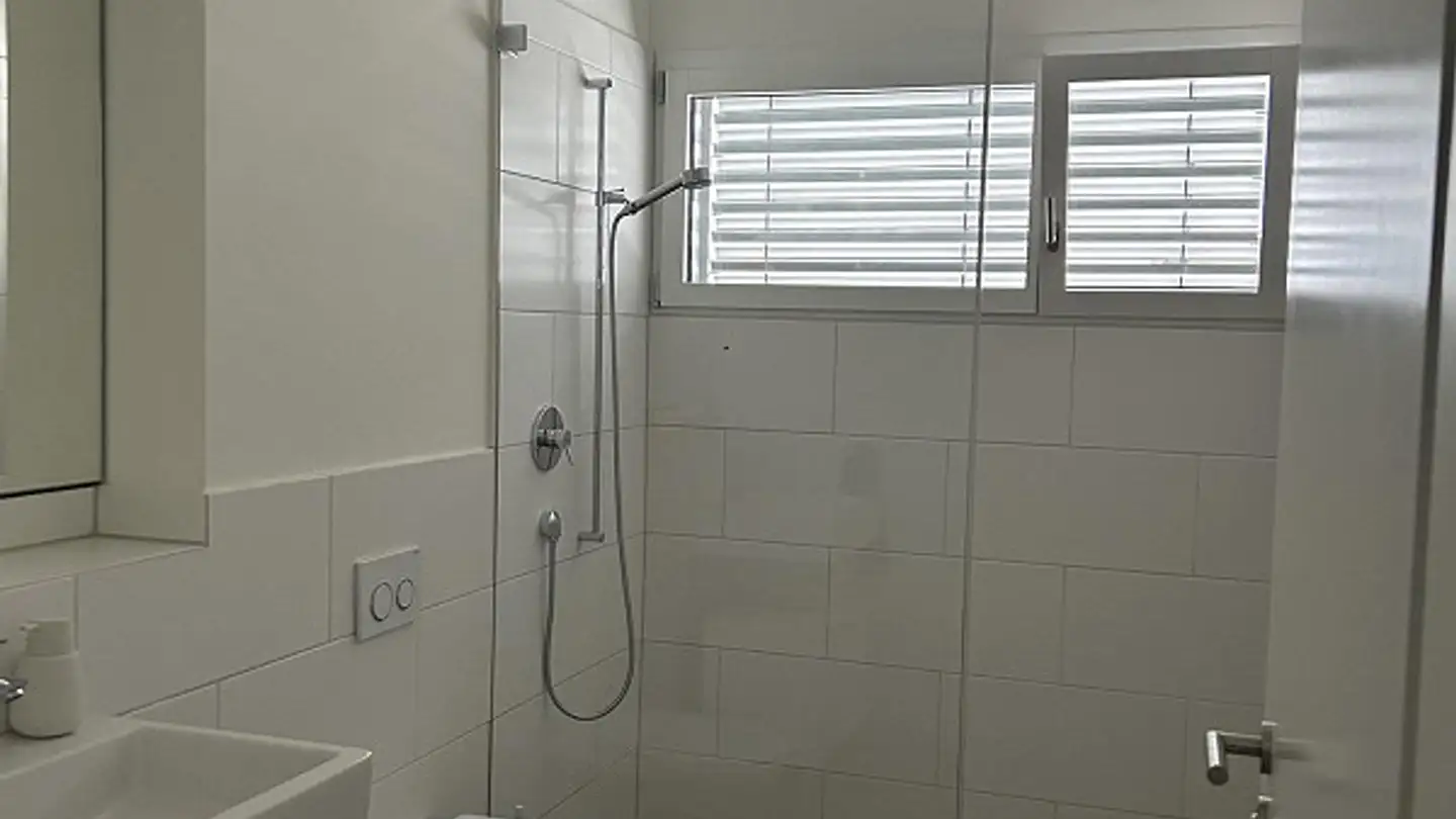 Commerciale in affitto - Bodenhof 2, 6403 Küssnacht am Rigi - Photo 3