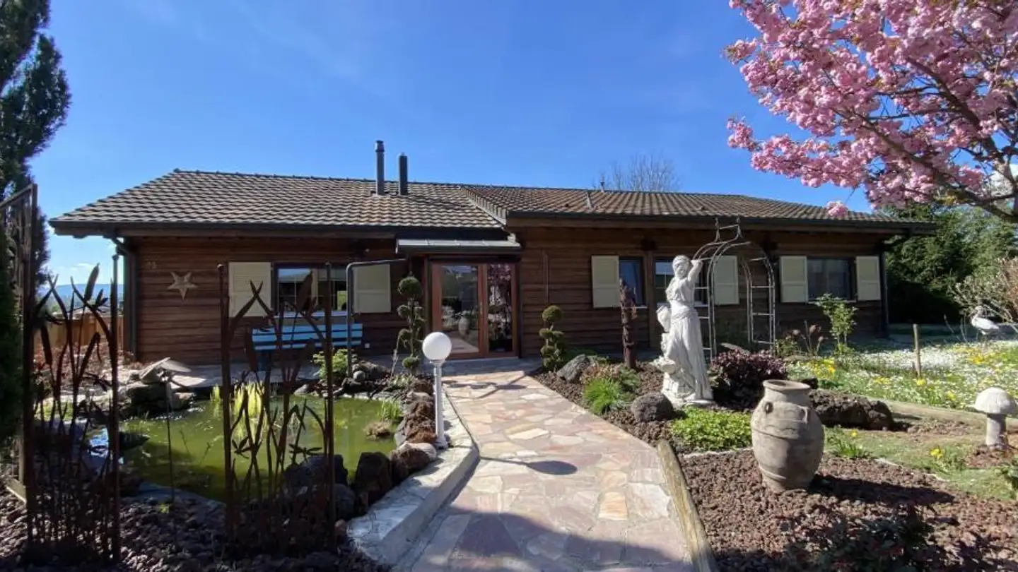 Single house for sale - 2933 Damphreux
