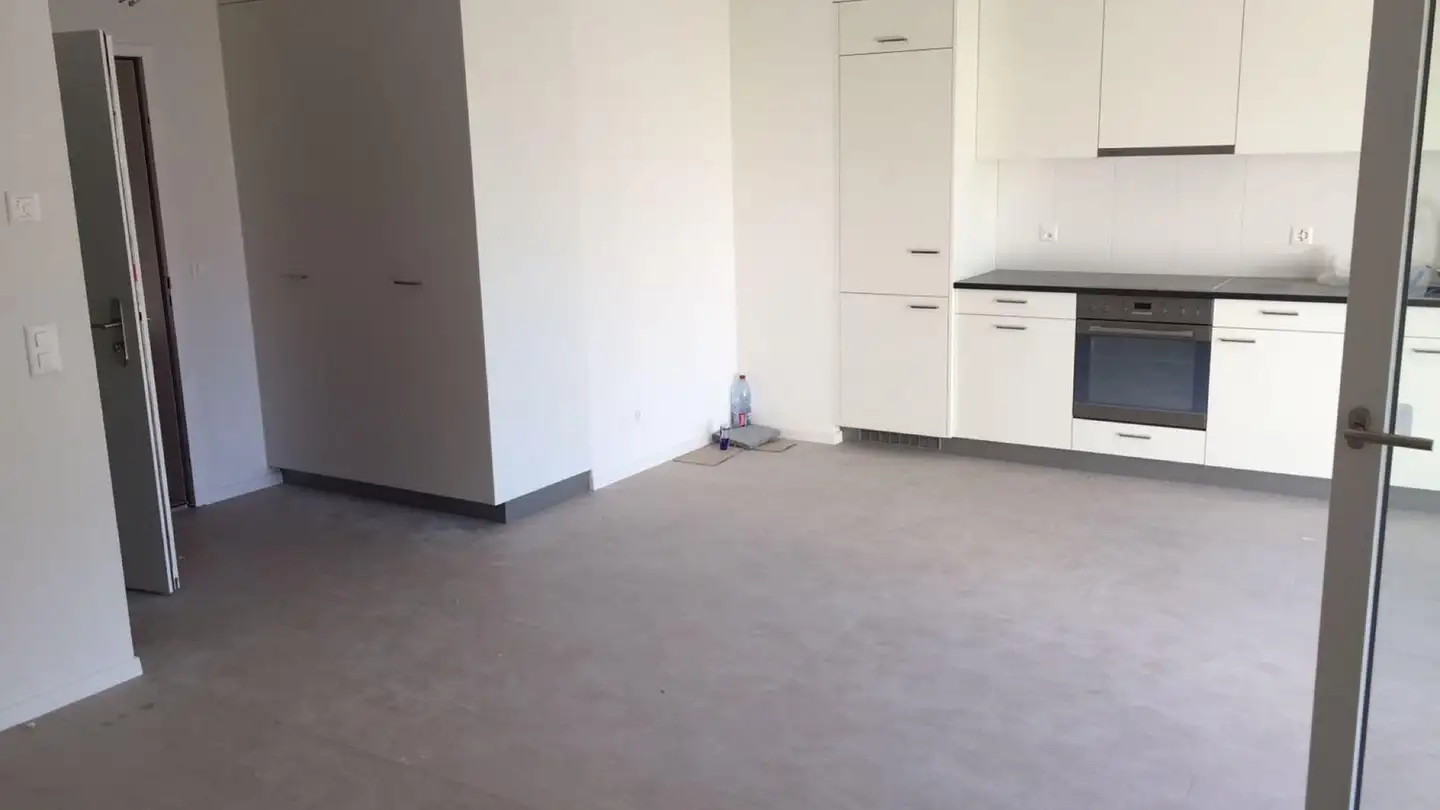 Apartment for rent - Impasse Des Tours, 3960 Sierre - Photo 2