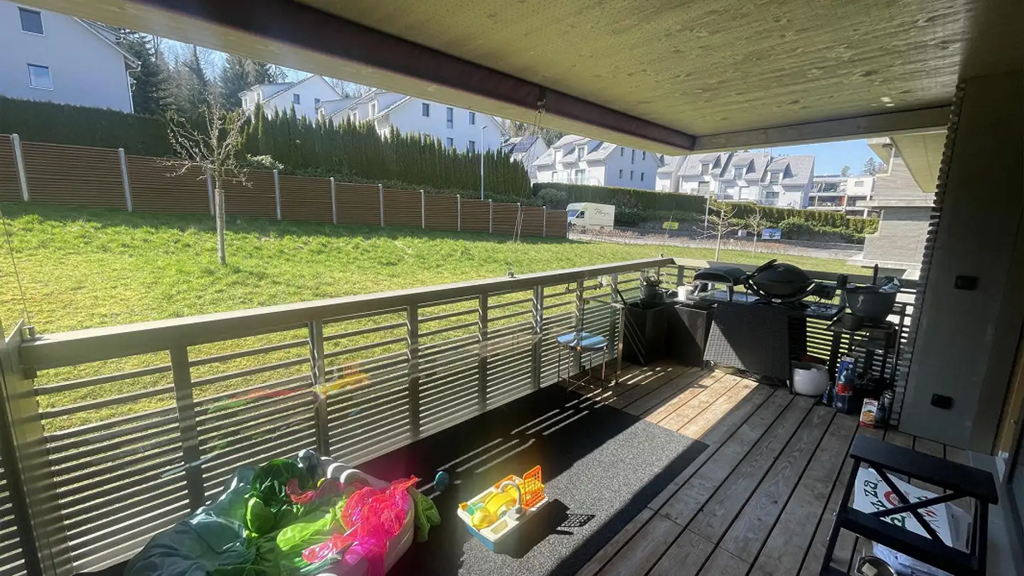 Appartement à louer - Im Gütsch 8, 8122 Binz - Photo 3