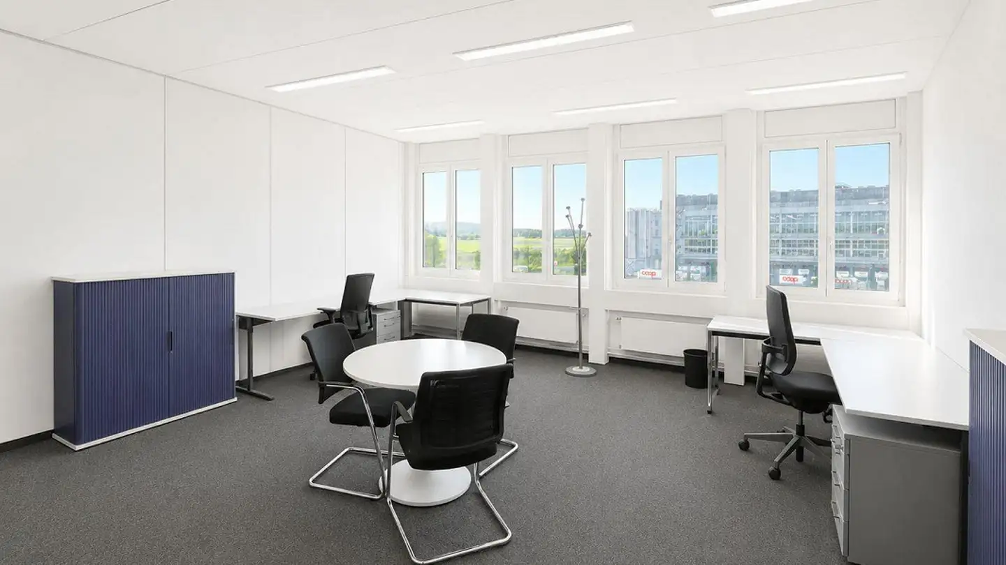 Office space for rent - Industriestrasse 13, 5503 Schafisheim