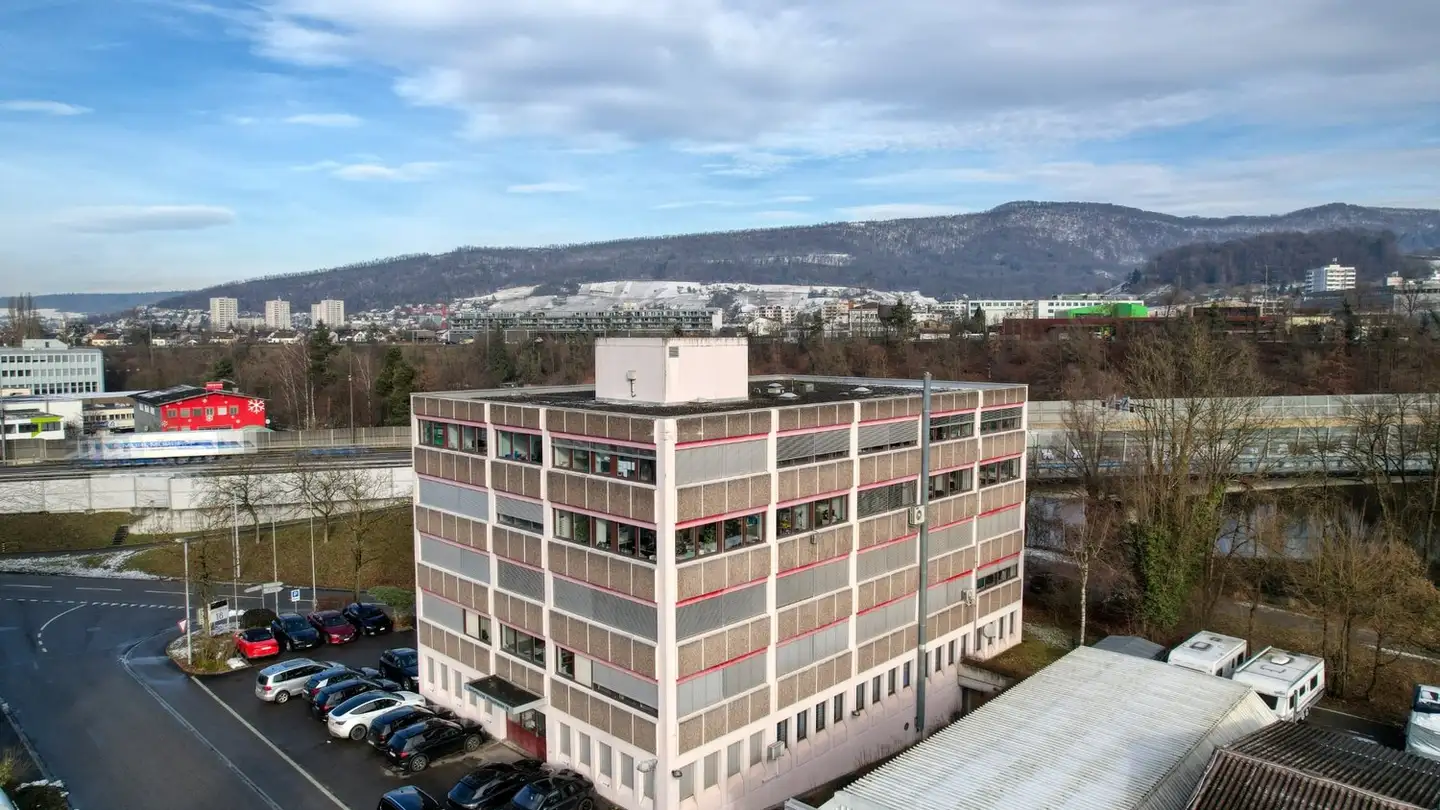 Commercial à louer - 5432 Neuenhof