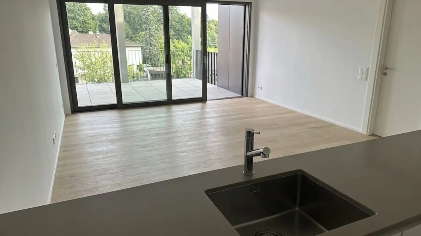 Appartement à louer - Via Cantonale 4, 6949 Comano - Photo 2