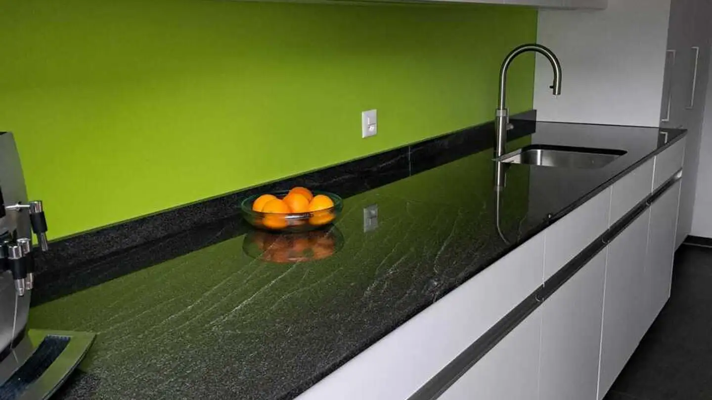 Attic flat for rent - Zuberweg 12, 3608 Thun - Photo 2