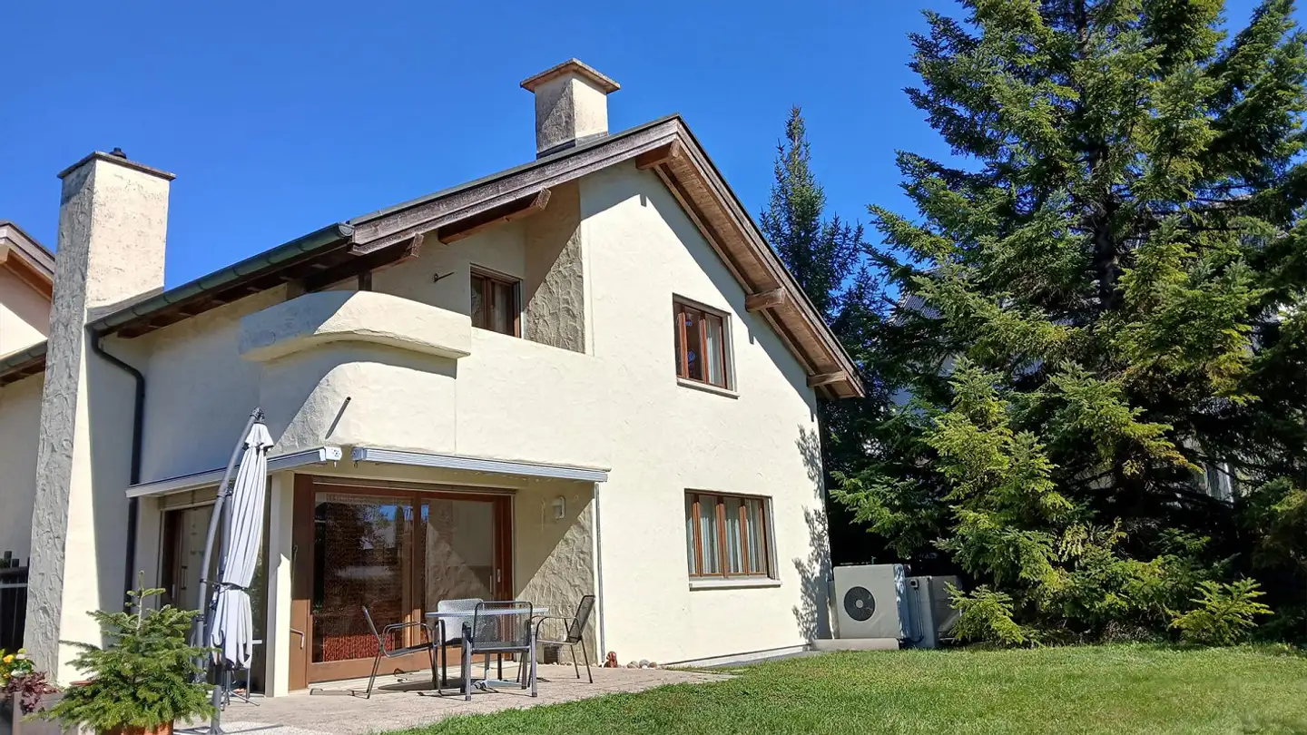 Casa bifamiliare in vendita - Büsingerstrasse 15, 8239 Dörflingen