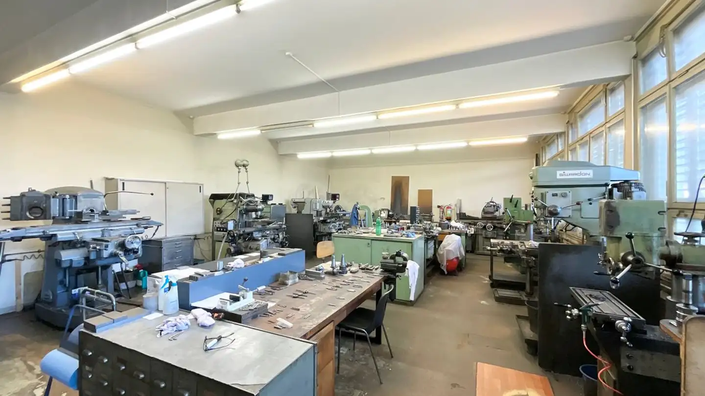 Laboratorio in affitto - Rue De La Vignette 13, 2613 Villeret - Photo 2