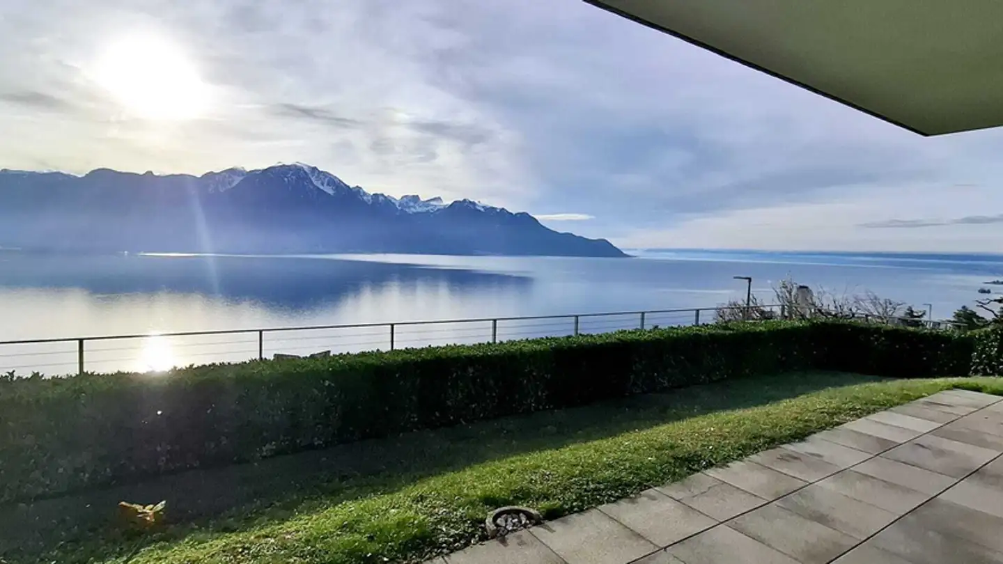 Appartement à louer - Route De Glion 11, 1820 Territet - Photo 2