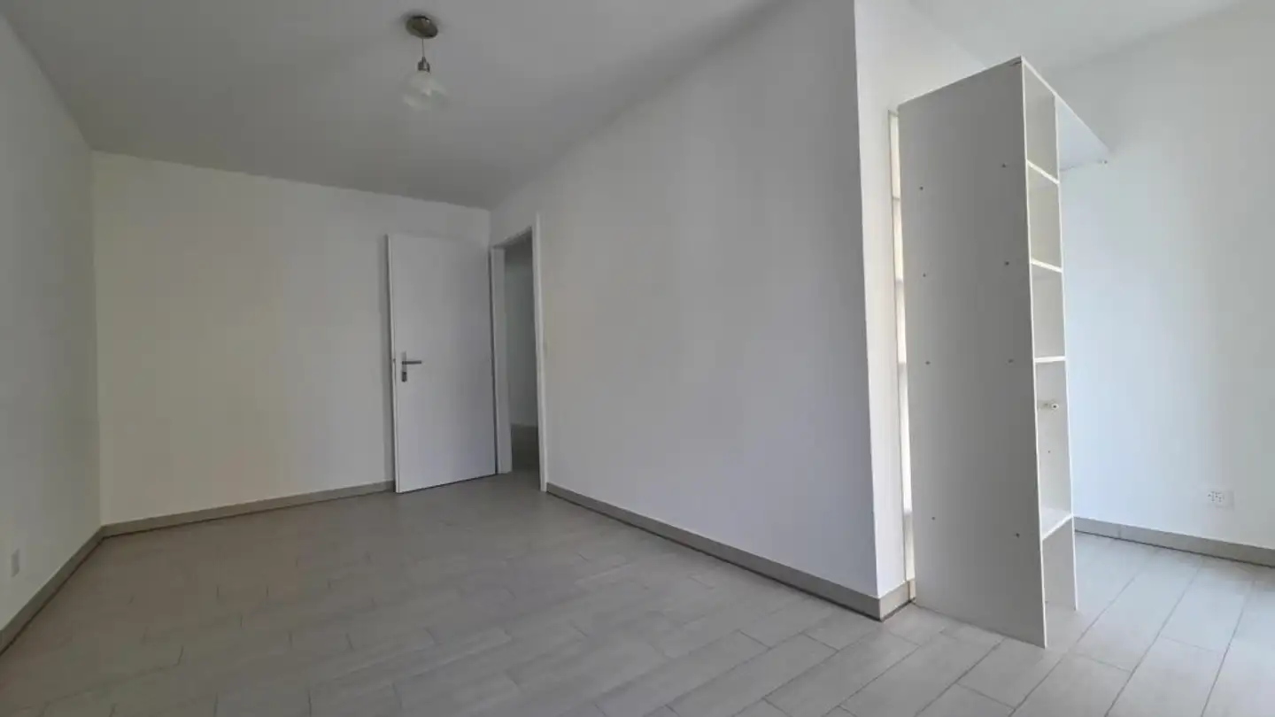 Attic flat for rent - Rue Du Simplon 2, 1920 Martigny - Photo 3