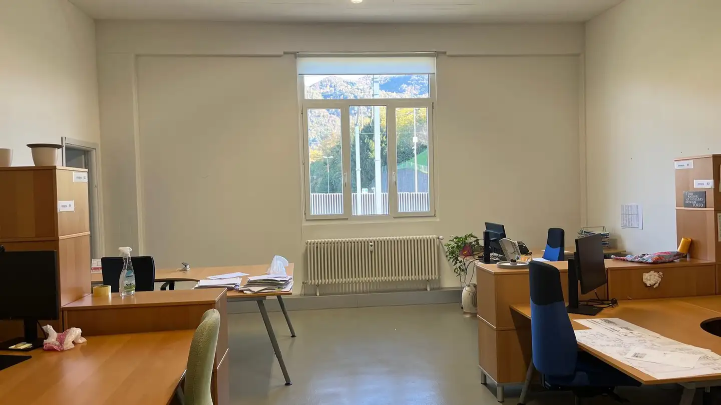 Spazio ufficio in affitto - Via Giuseppe Corti 5, 6828 Balerna - Foto 2