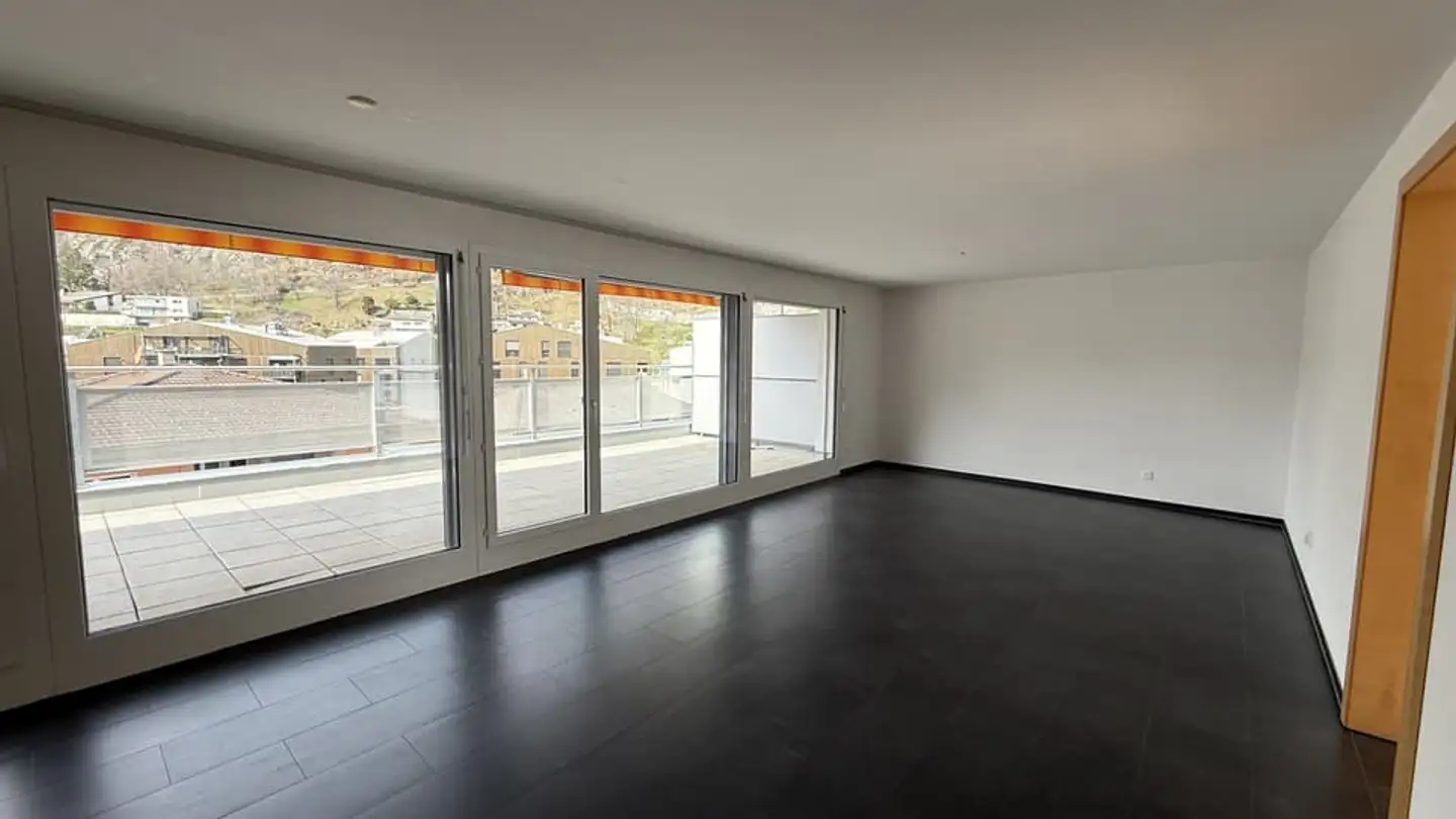 Apartment for rent - Bahnhofstrasse 2, 3904 Naters - Photo 2