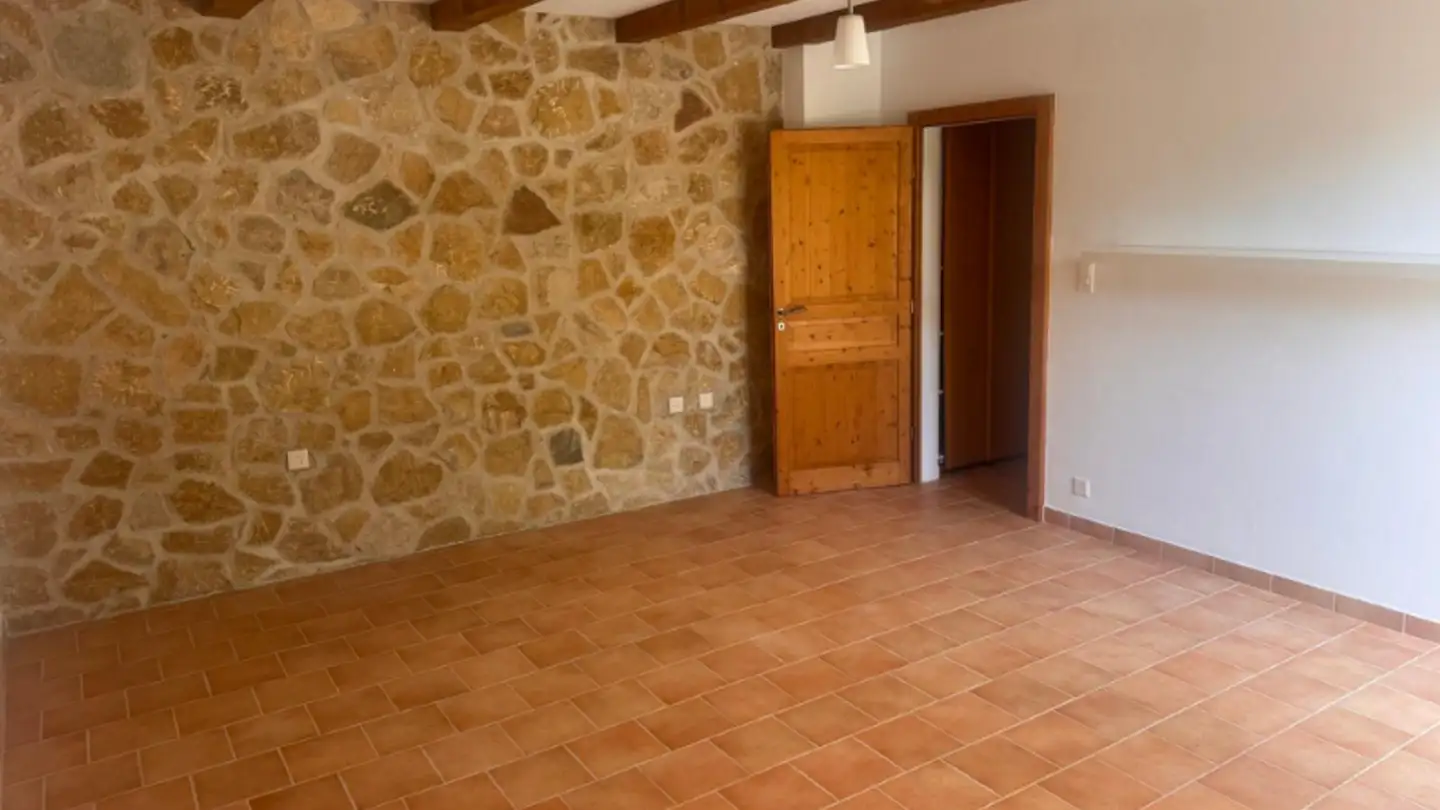 Apartment for rent - Grand-Rue, 2035 Corcelles NE - Photo 3