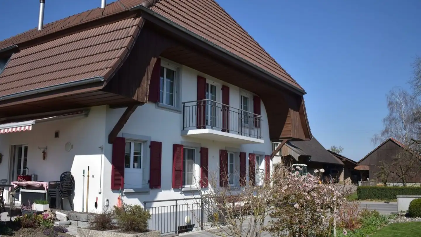 Wohnung mieten - Aarbergstrasse 38, 3272 Walperswil