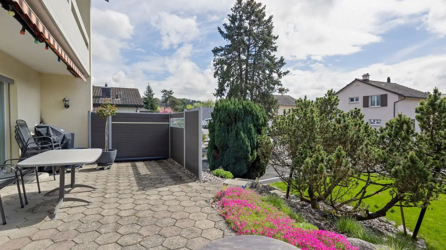 Casa bifamiliare in vendita - Föhrenweg 8a, 5504 Othmarsingen