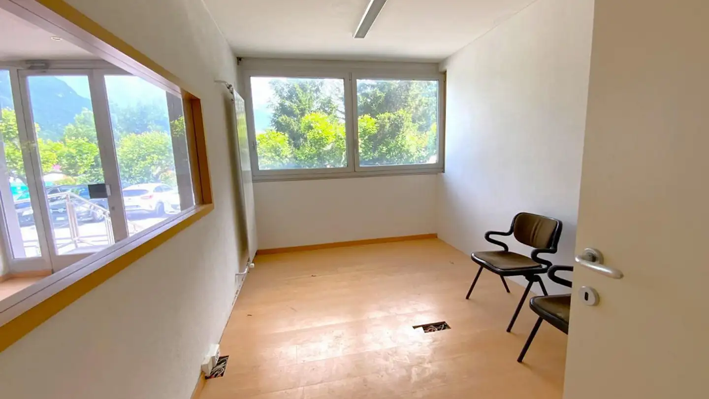 Office space for rent - 6850 Mendrisio