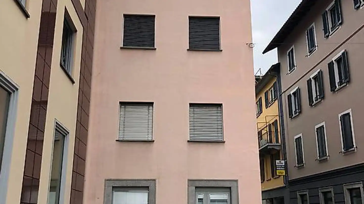 Casa singola in vendita - Via Lucomagno 3, 6710 Biasca - Photo 3