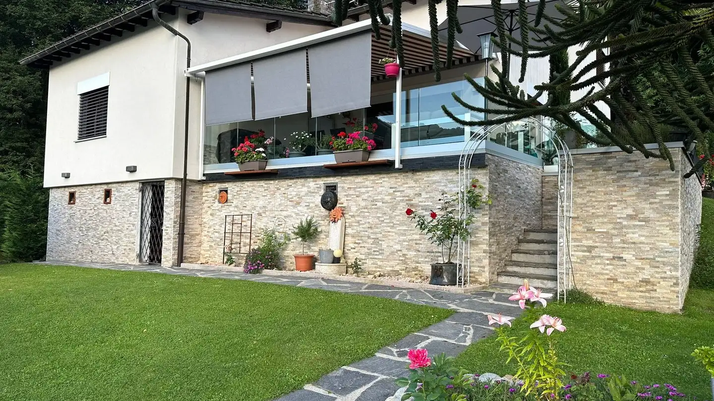 Einfamilienhaus kaufen - 6966 Villa Luganese