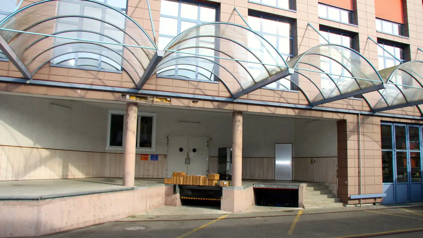 Spazio di archiviazione in affitto - Rugghölzli 2, 5453 Remetschwil - Photo 4