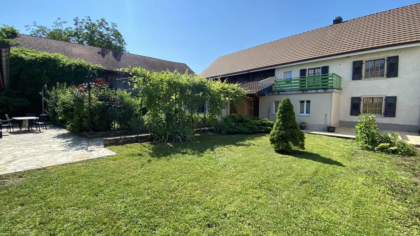 Single house for sale - 2946 Miécourt