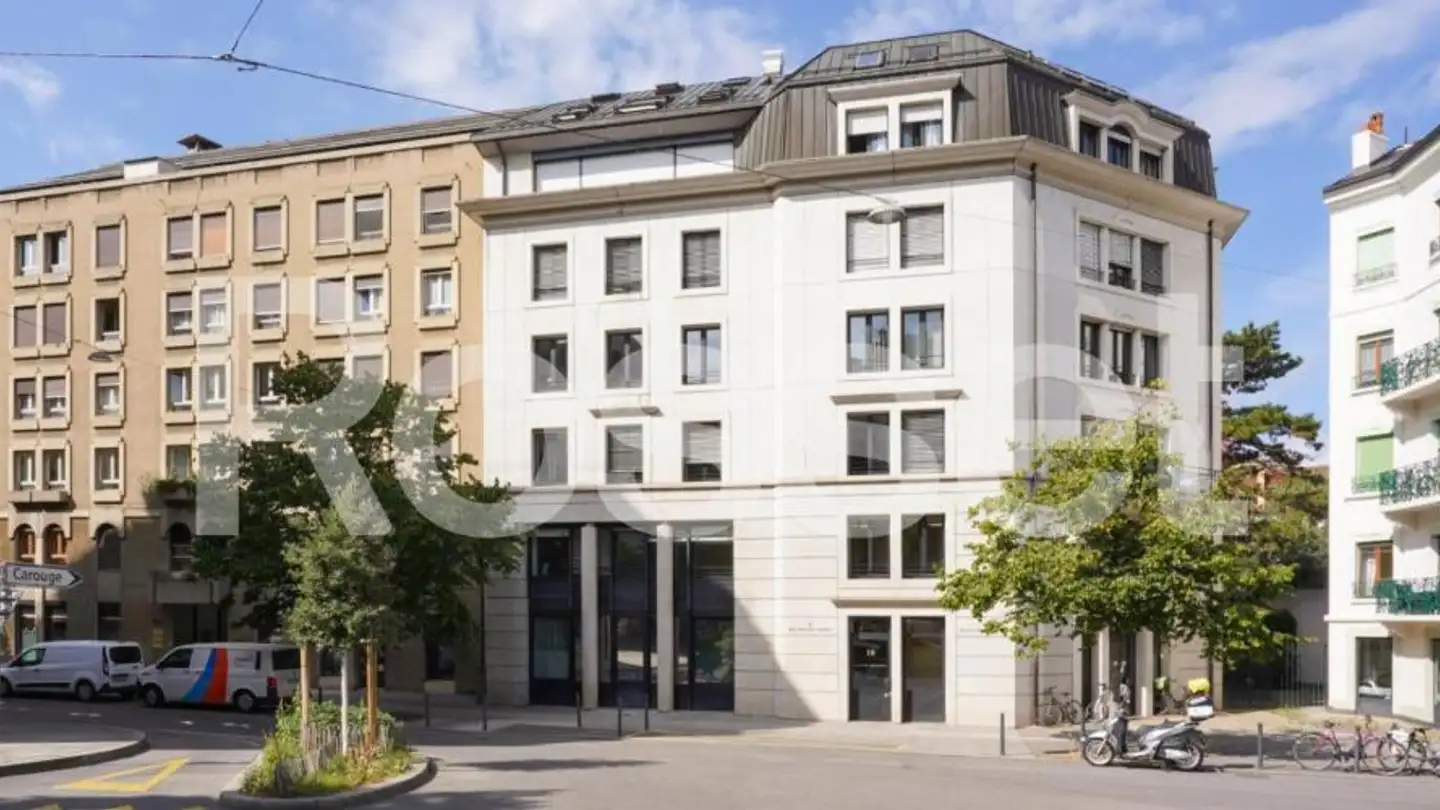 Place de parking extérieure à louer - Place des Philosophes 18, 1205 Genève