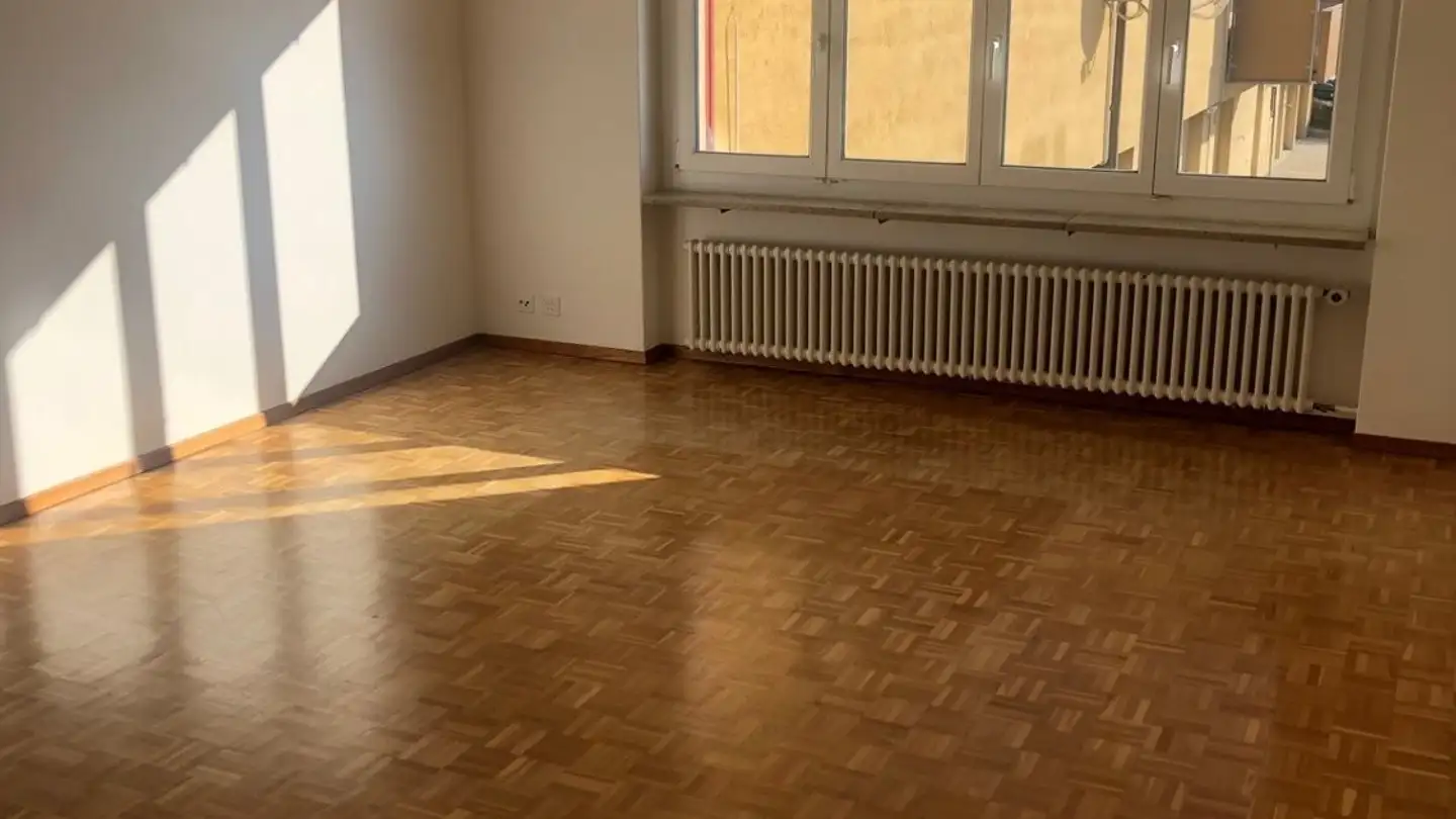 Wohnung mieten - Zürcherstrasse, 8102 Oberengstringen - Foto 3