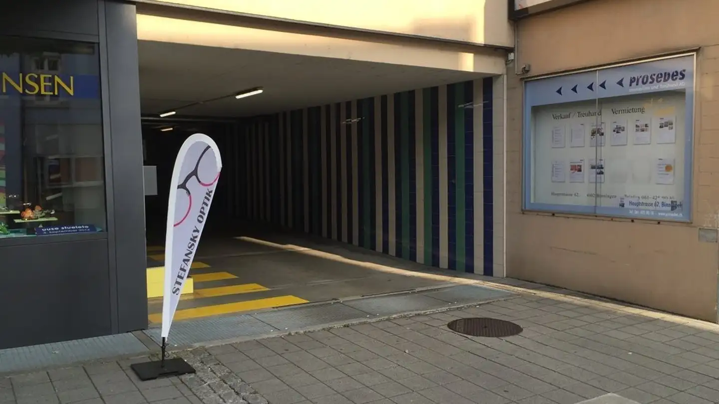 Underground parking space for rent - Hauptstrasse 56, 4102 Binningen