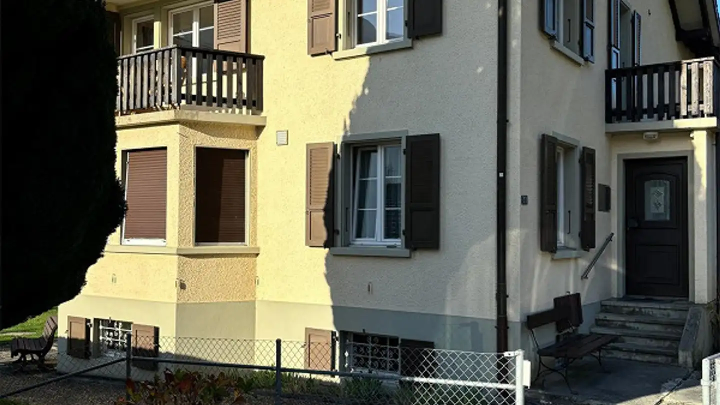 Edificio residenziale in vendita - 3860 Meiringen - Foto 2