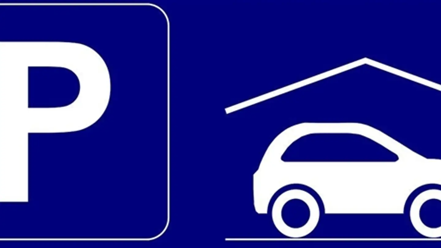 Outdoor parking space for rent - Winterberg 1, 6460 Altdorf UR