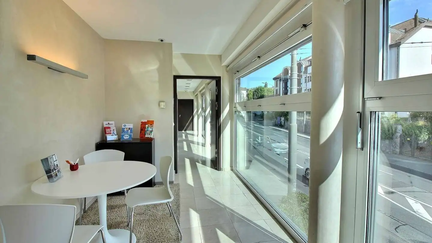 Office space for rent - 1009 Pully - Photo 2