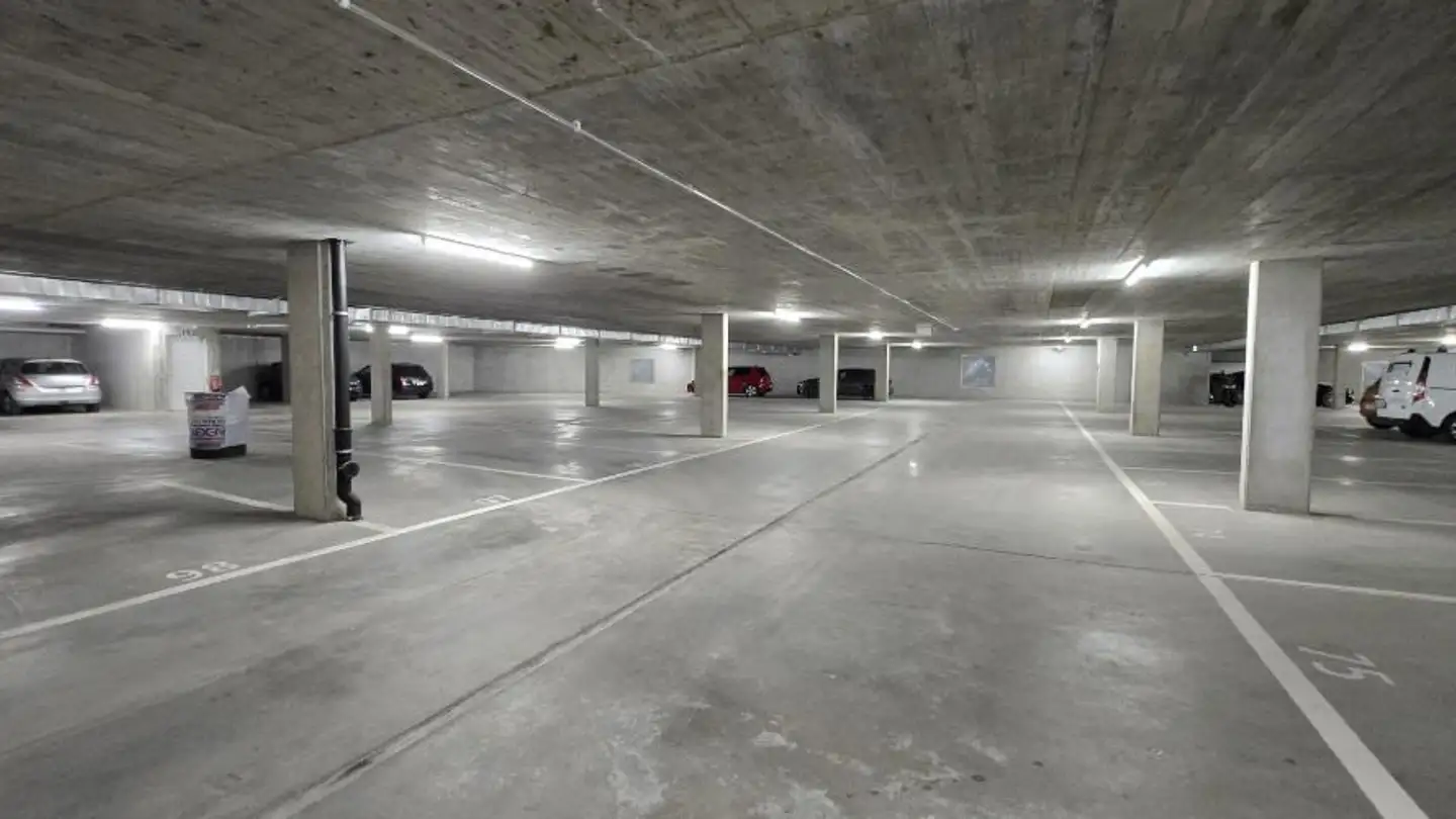 Underground parking space for rent - Route d'Antzère, 1964 Conthey