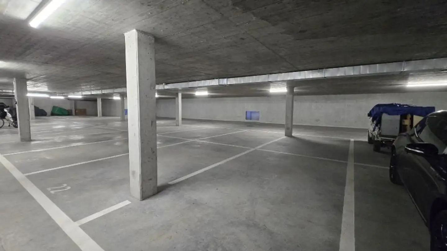 Underground parking space for rent - Route d'Antzère, 1964 Conthey - Photo 3