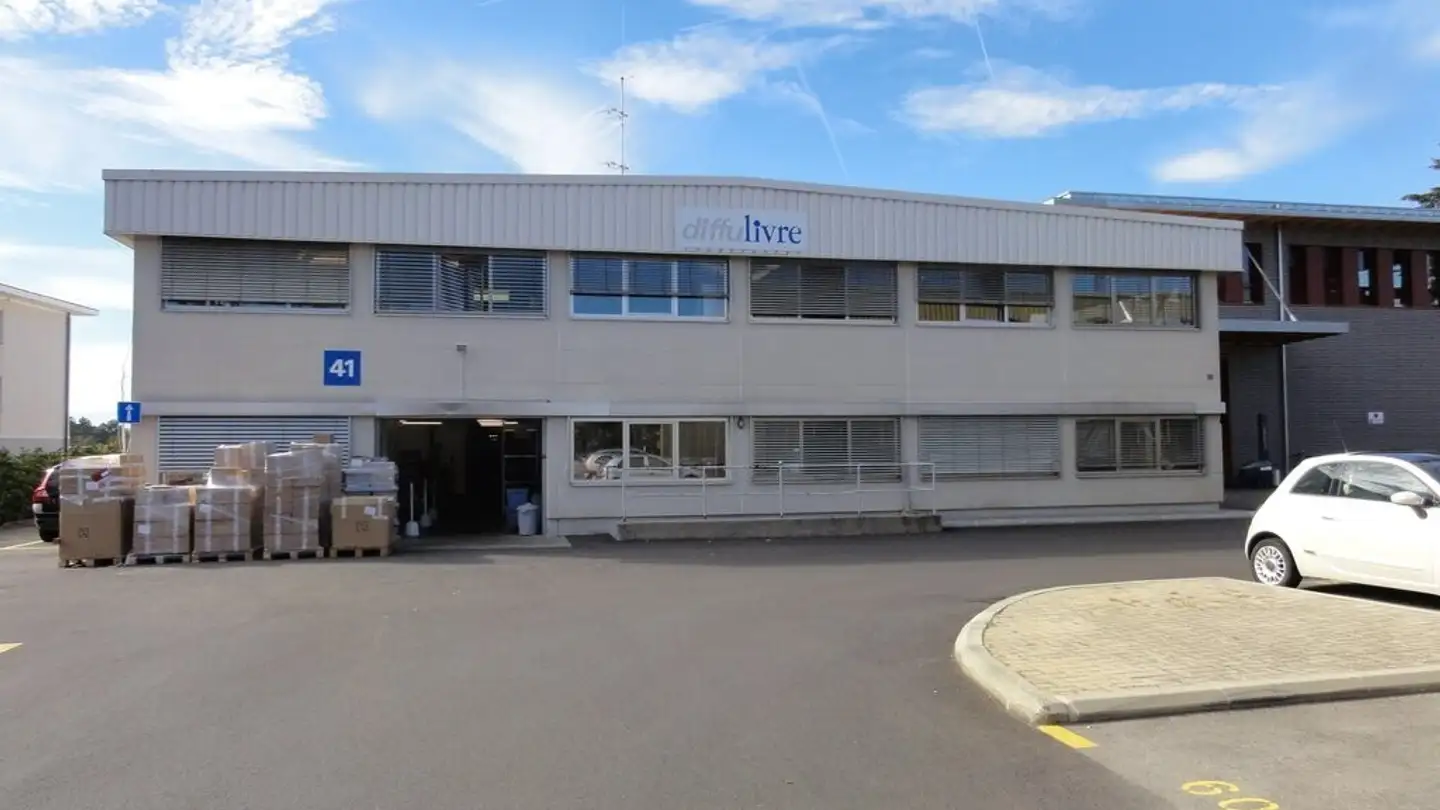 Parcheggio esterno in affitto - Rue Des Jordils, 1025 St-Sulpice VD