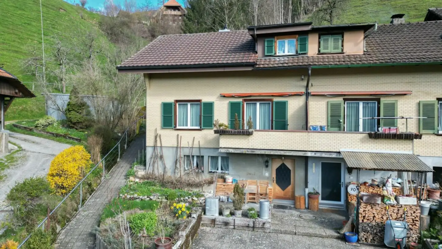 Row house for sale - Waldegg 371a, 3550 Langnau im Emmental