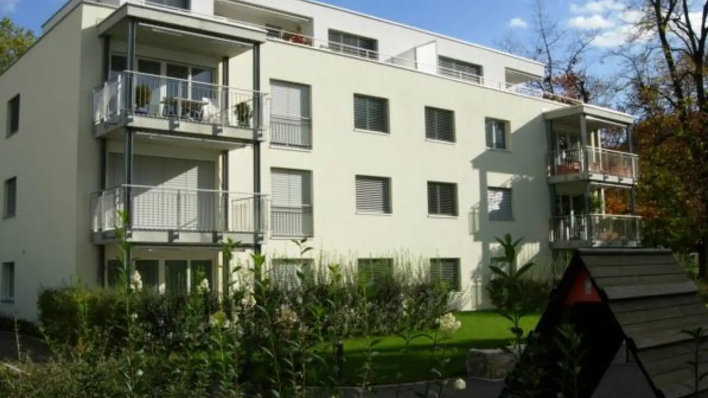 Underground parking space for rent - Burggartenstrasse 34, 4133 Pratteln