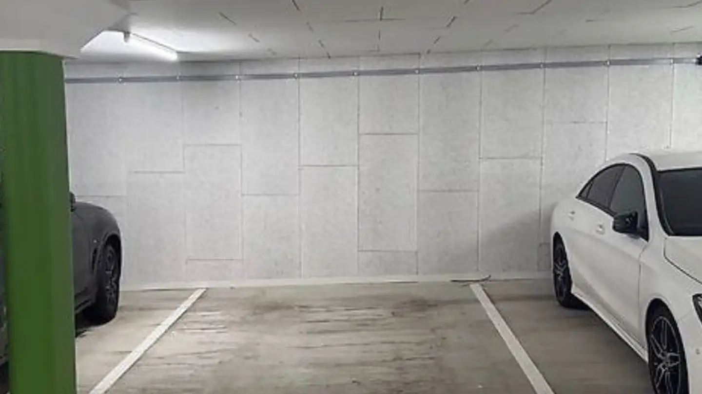 Parcheggio esterno in affitto - Industriestrasse 15, 8610 Uster