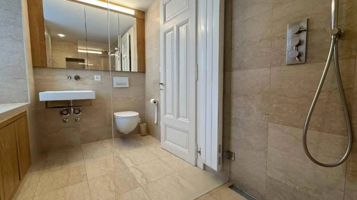 Apartment for rent - Avenue de Collonge 39, 1820 Territet - Photo 4
