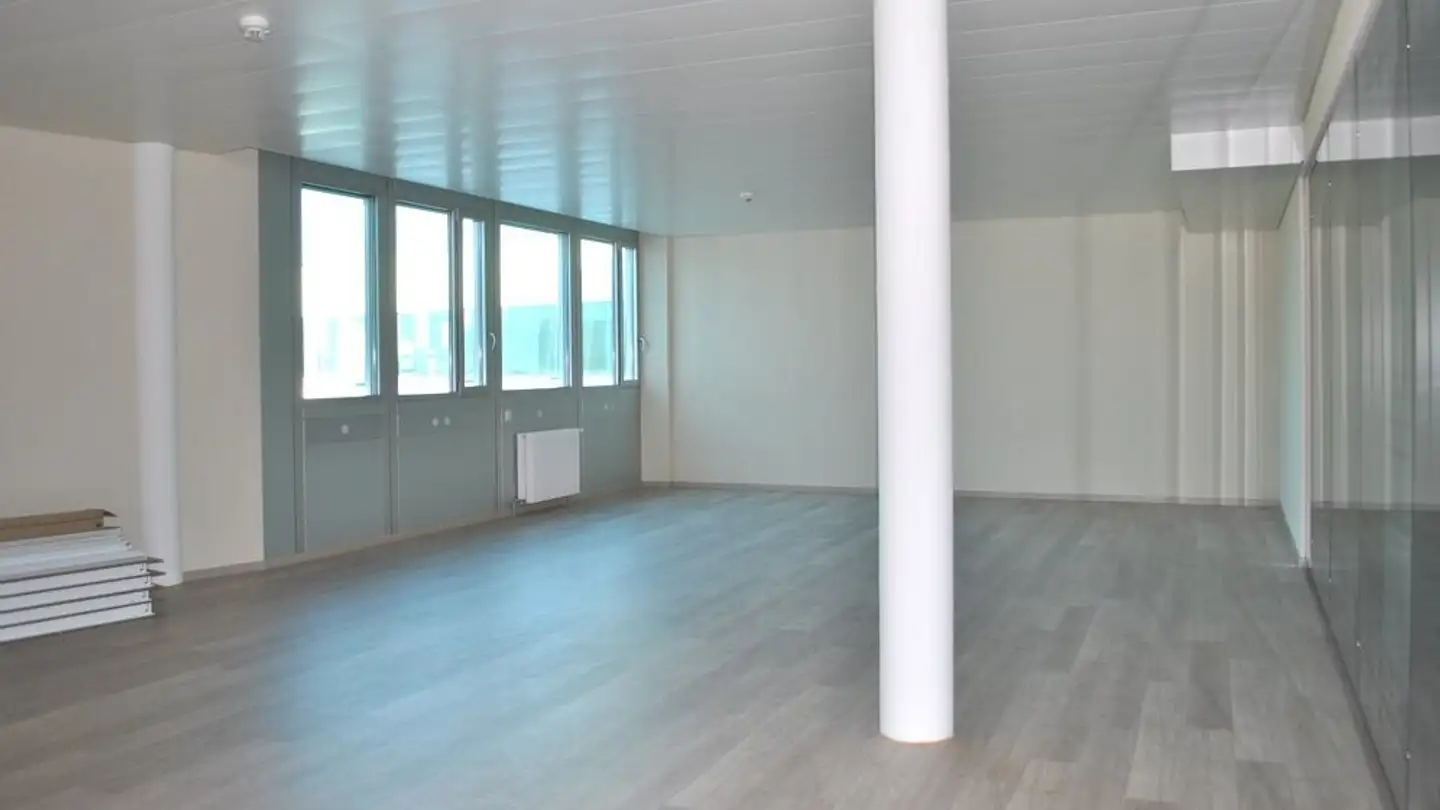 Spazio ufficio in affitto - Avenue Des Sciences 13, 1400 Yverdon-les-Bains - Photo 2