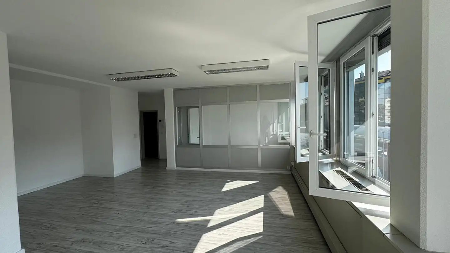 Office space for rent - 6850 Mendrisio - Photo 4