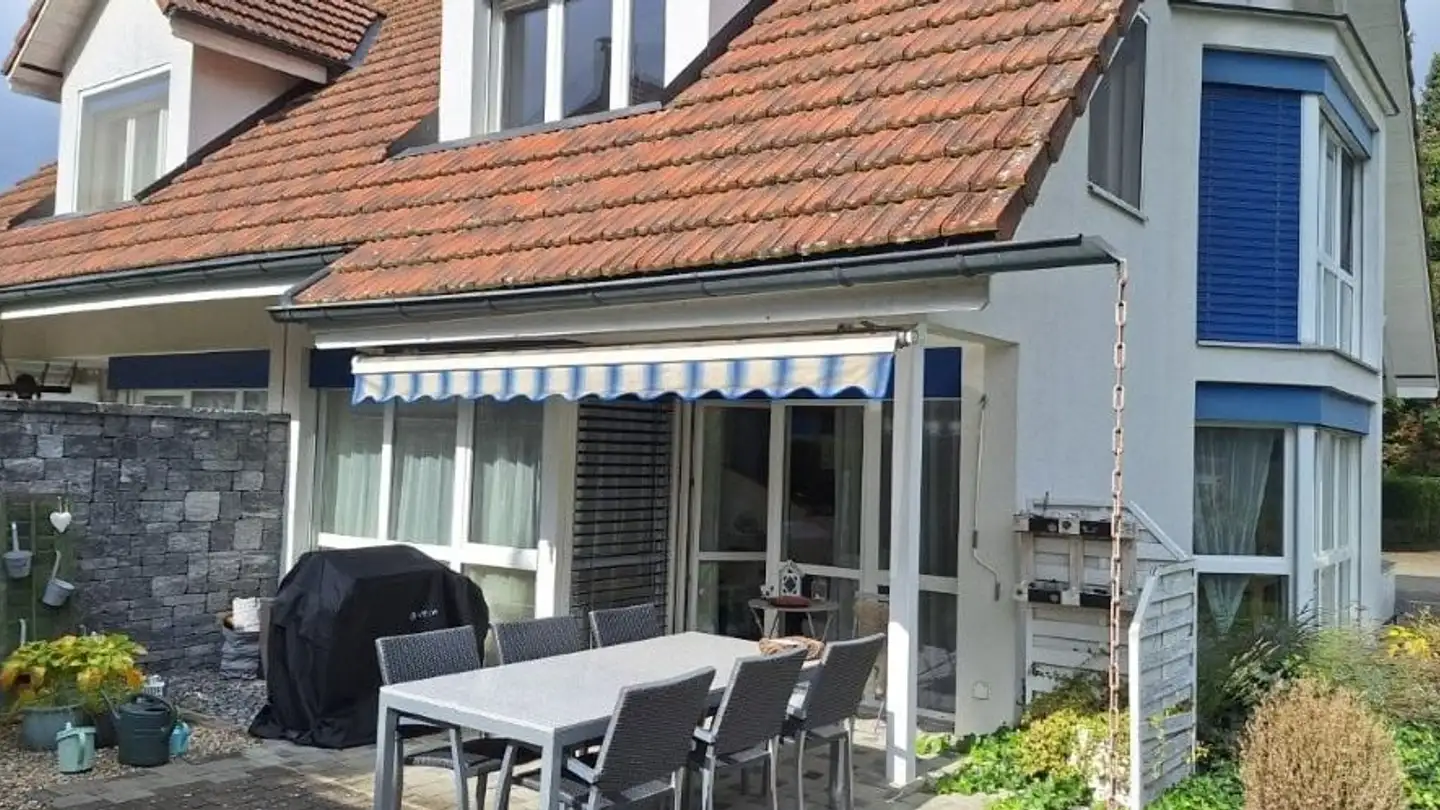 Casa bifamiliare in vendita - 4934 Madiswil