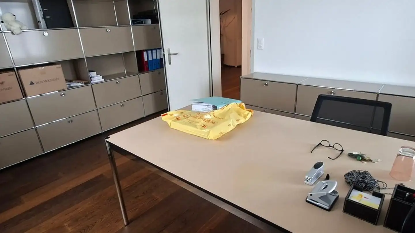 Bürofläche mieten - Bahnhofstrasse 22, 8712 Stäfa - Foto 2