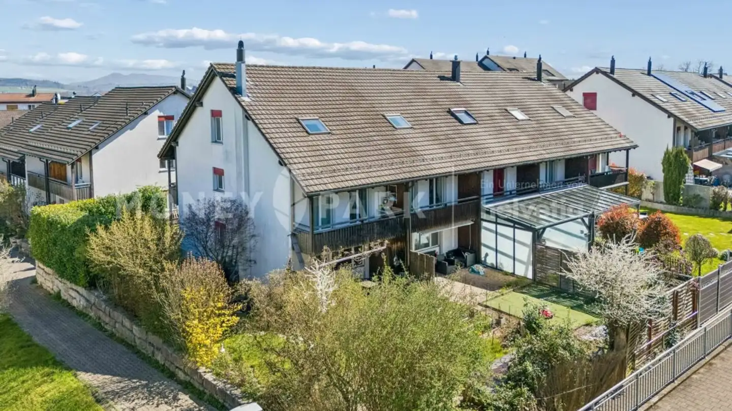Casa a schiera in vendita - Quellenstrasse 36e, 5242 Birr